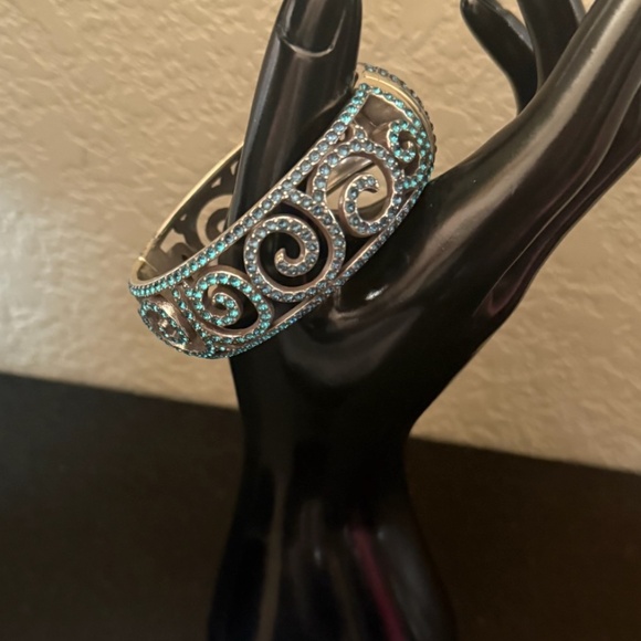 Brighton Sea of love Bracelet - Picture 6 of 8